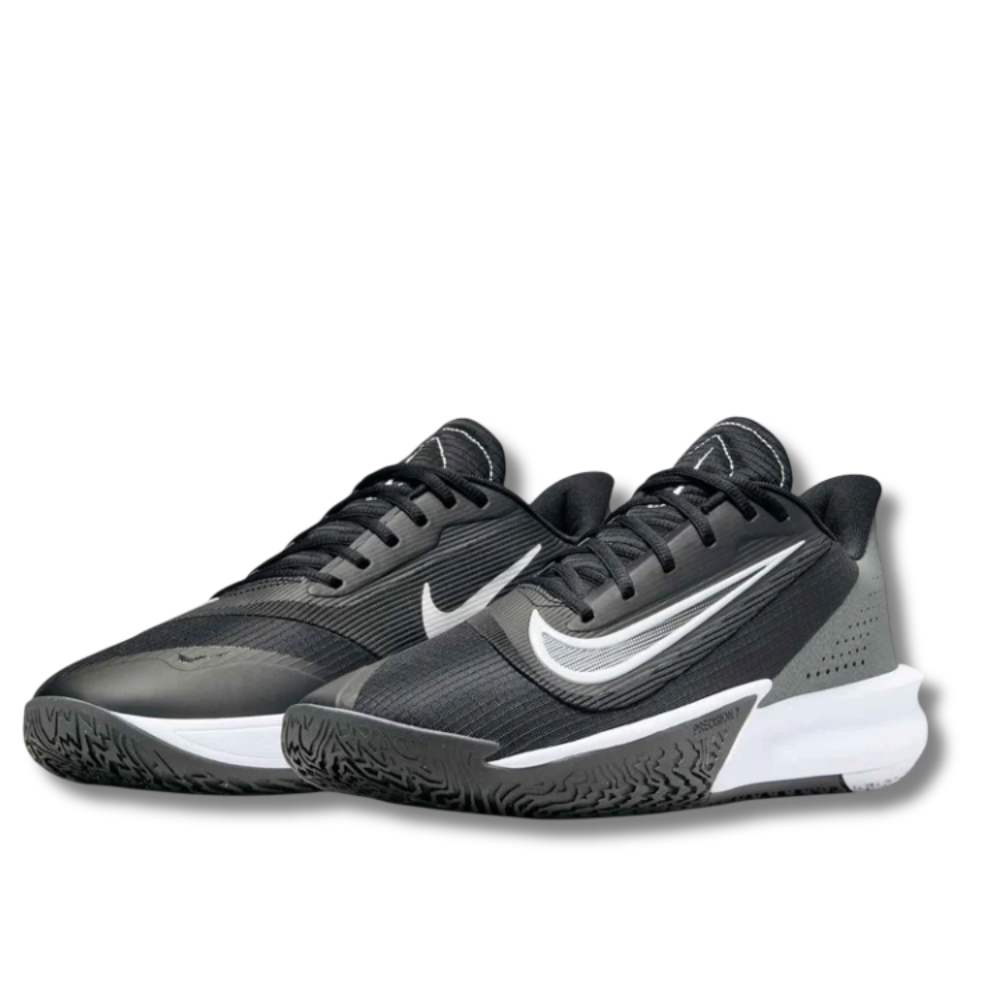 NIKE PRECISION VII