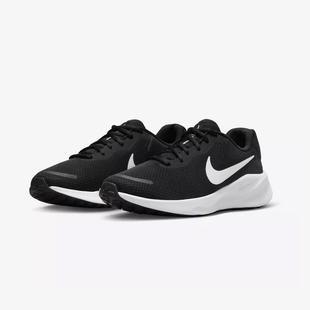 NIKE REVOLUTION 7