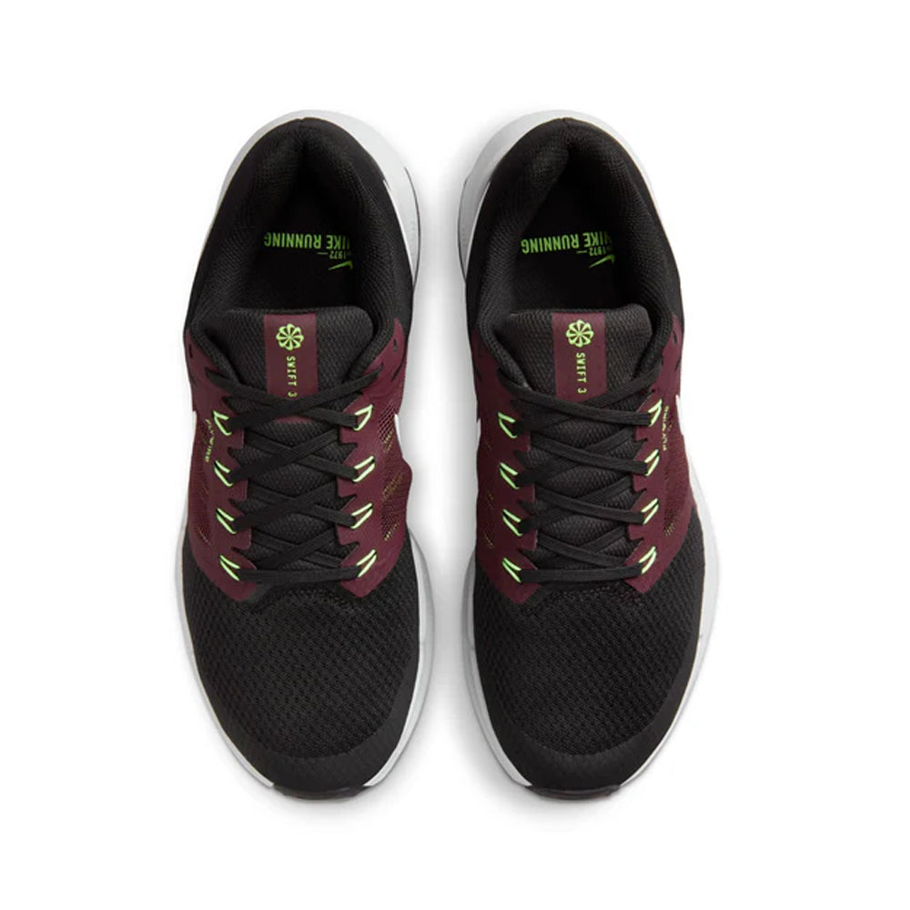 NIKE RUN SWIFT 3
