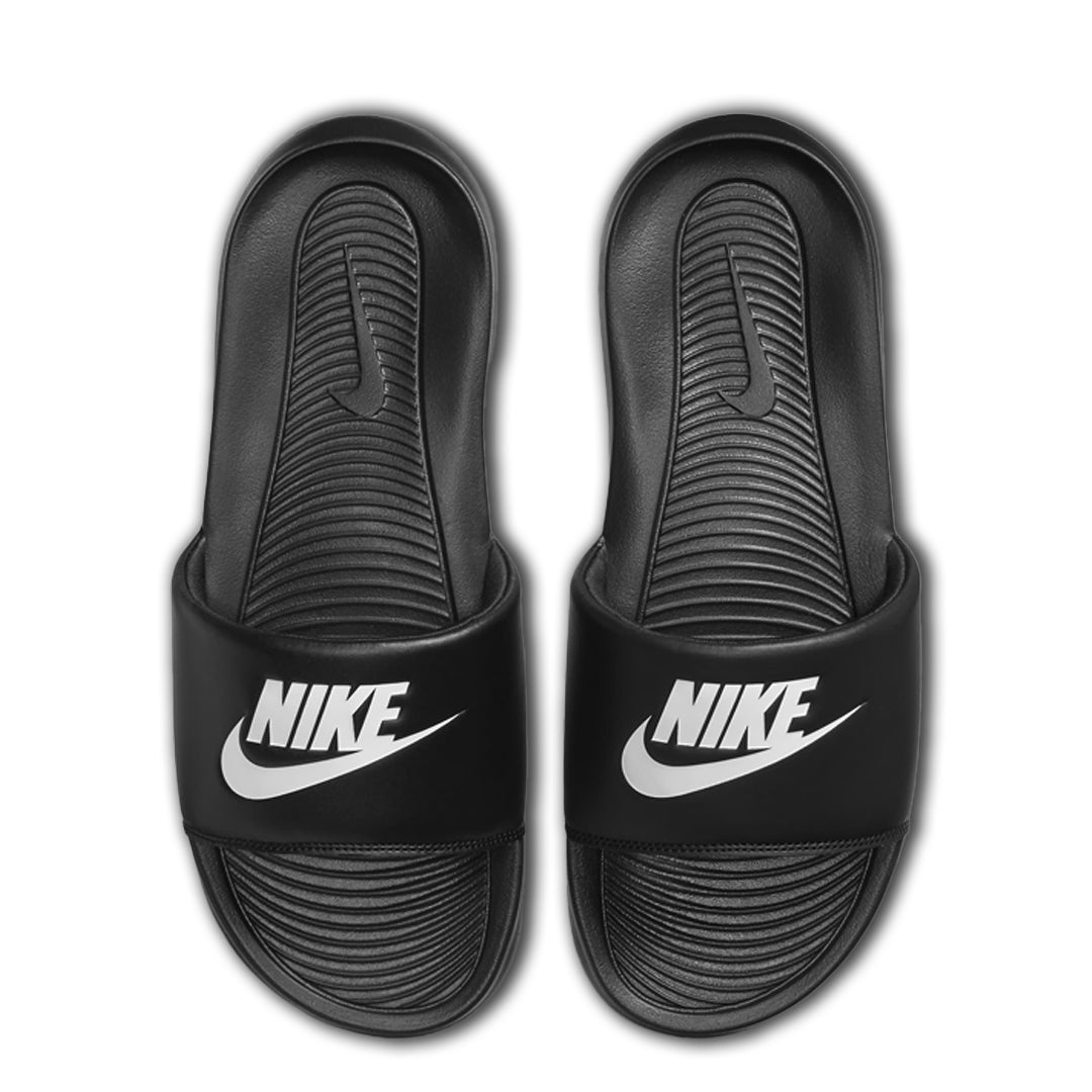 NIKE VICTORI ONE SLIDE