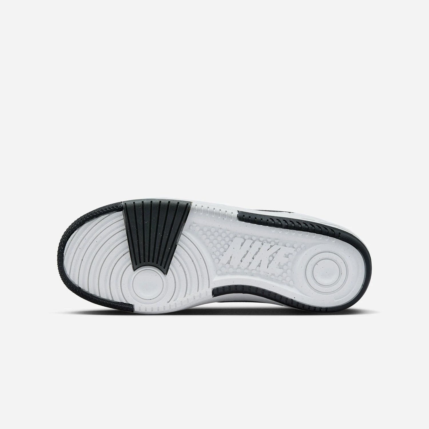 WMNS NIKE GAMMA FORCE